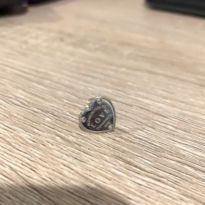 Return to Tiffany Earring